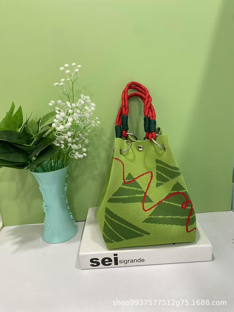 New Woven Ring Buckle Bag Knitted Bag Three-dimensional Magnetic Buckle Handbag Handbag Handbag Knitting