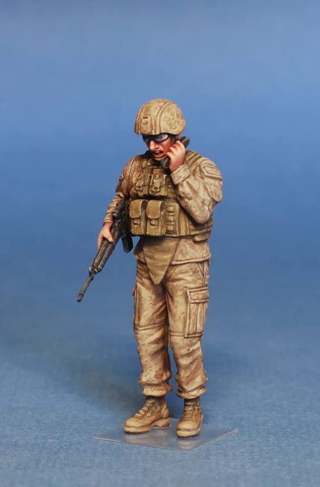 MiniArt Scale US Navy Marine Tank Crew Plastic Model Kit MA37008 1/35 (5-Piece Set)