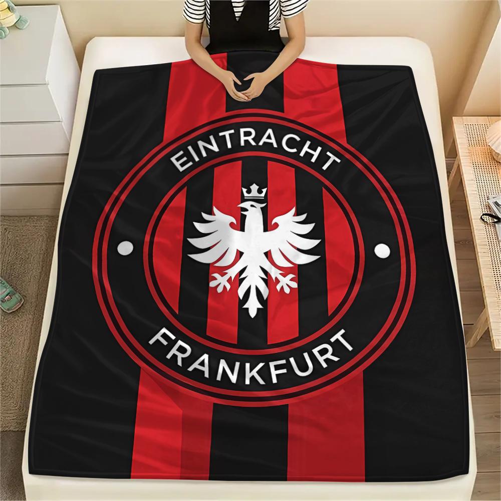 

1PC Frankfurt Football Print Flannel Blanket, High quality All Seasons, Home Decor, Warmth and Comfort, Perfect for Christmas Gifts 80cm x 120cm