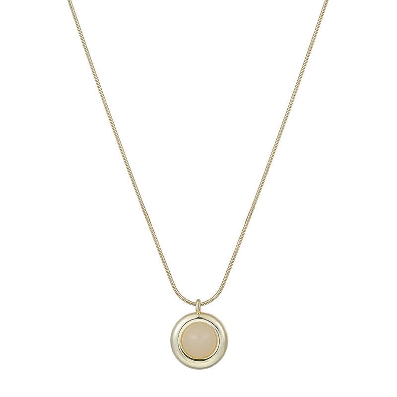 Summer Double-Layered Beaded Necklace for Women - Chic, Lightweight, and Luxurious Stone Clavicle Chain.