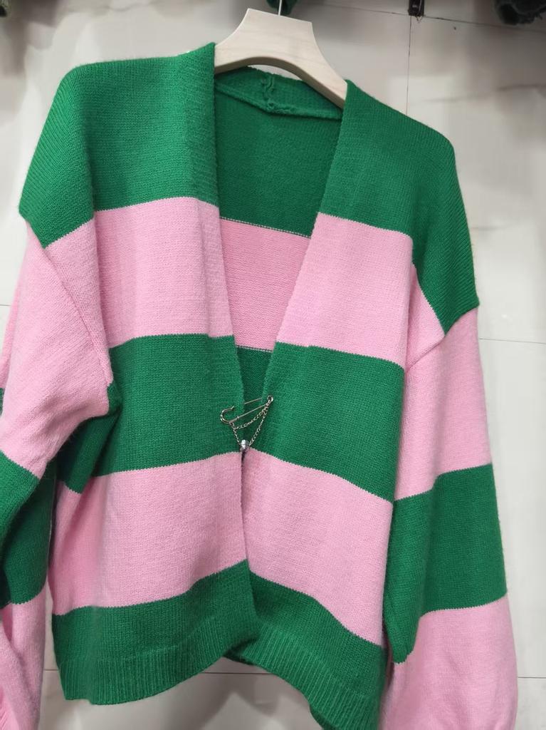 Pullover im europäischen und amerikanischen Stil, farbblockierter gestreifter Cardigan für Damen, lockere Strickjacke mit langen Ärmeln für Damen, Damenpullover