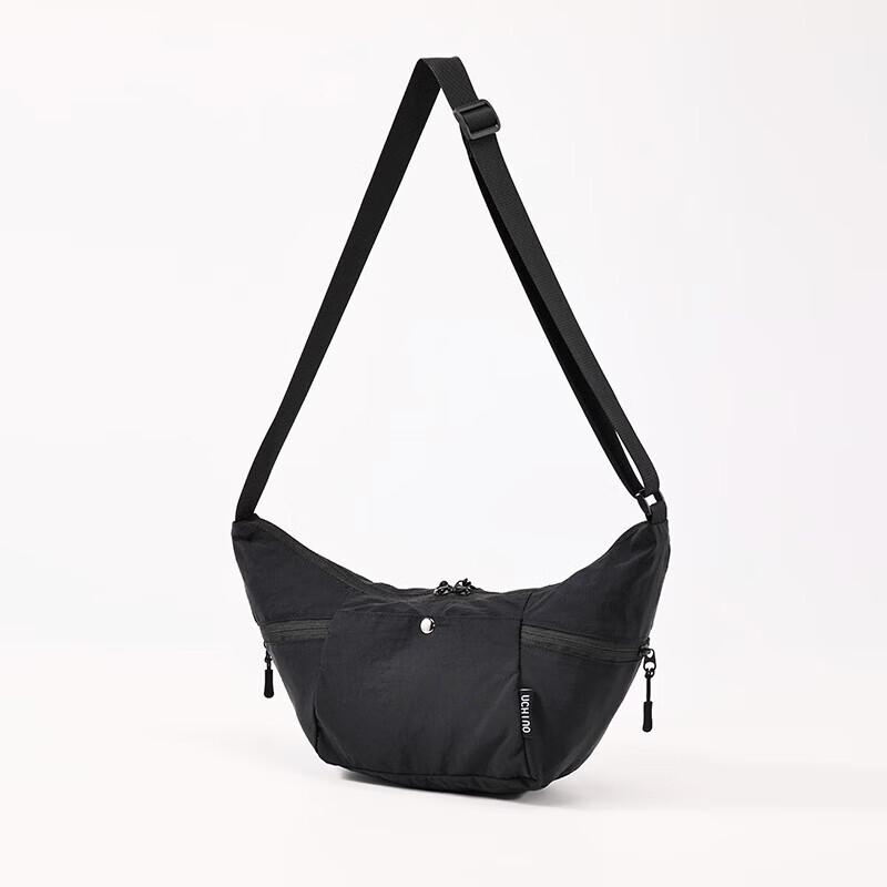 UCHINO Croissant Crossbody Bag