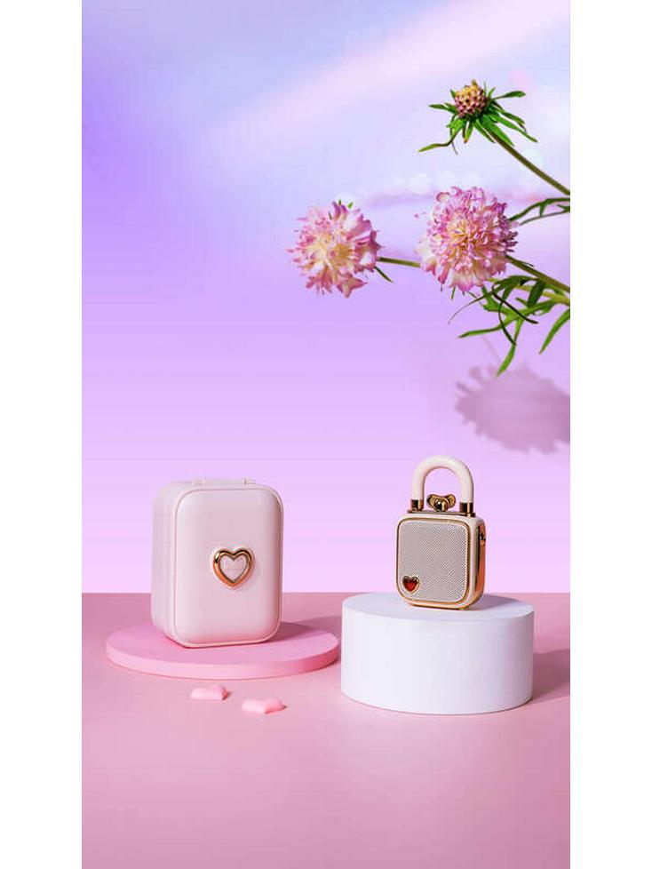 Divoom LoveLock Mini Retro Bluetooth Speaker