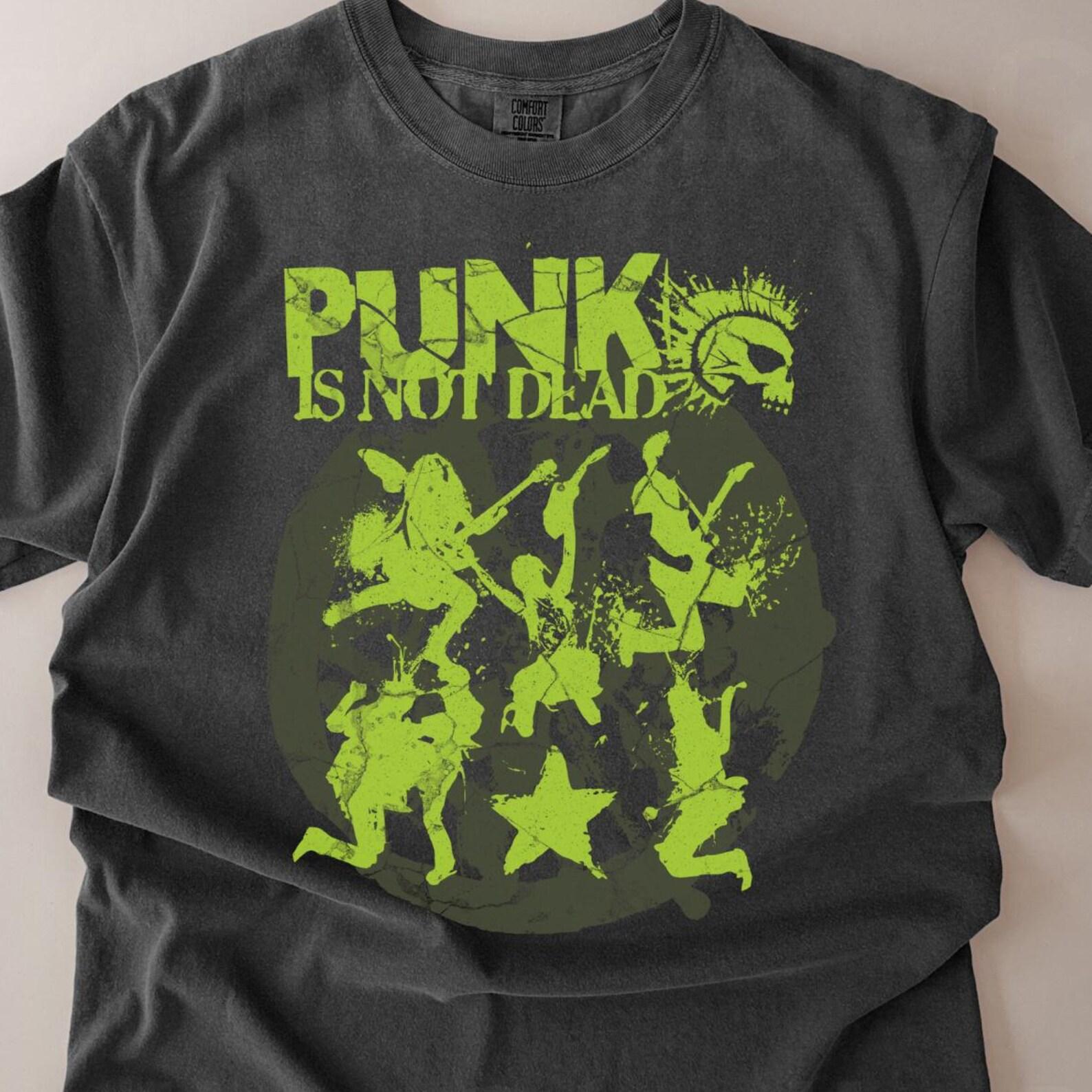 Punk Is Not Dead Shirt, Grunge Punk Rock Tee, Vintage Alternative Band Style T-Shirt, 90s Punk Graphic Tee, Edgy Retro Rocker Gift Shirt L