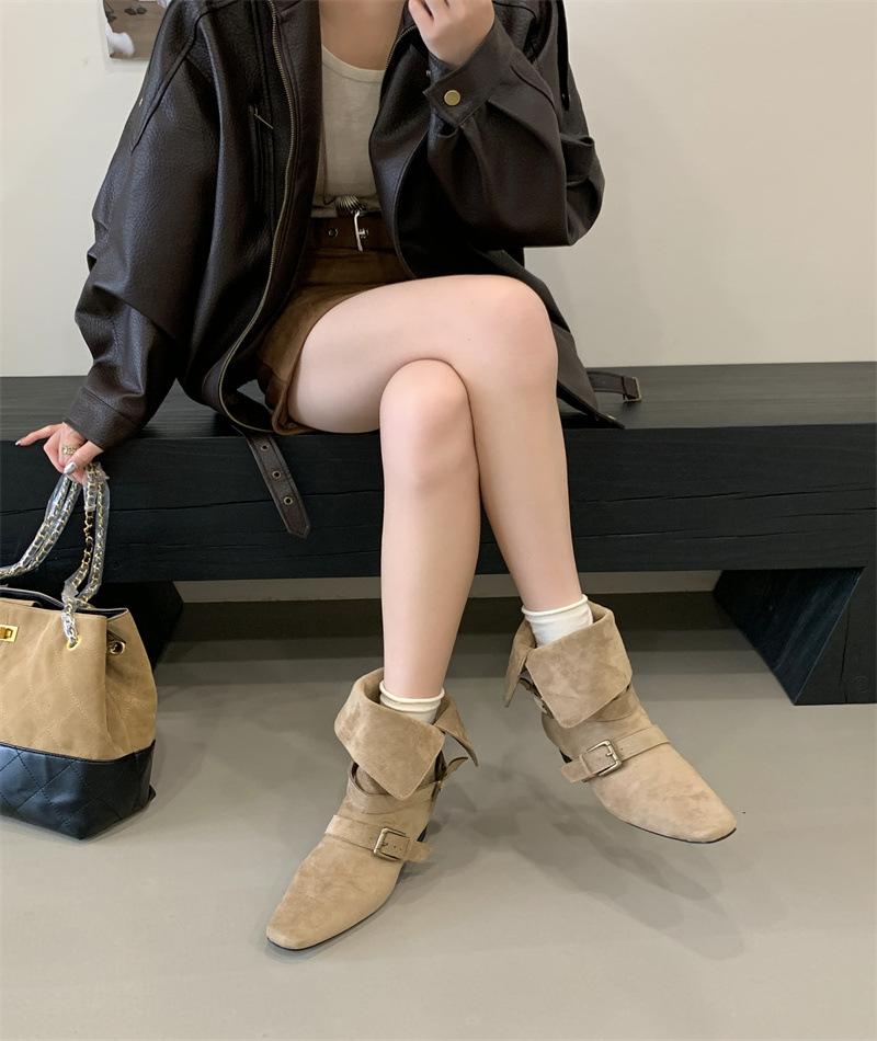 

Coarse heel retro suede skinny short boots women s shoes 2025 new autumn and winter brown Martin boots French western ankle boots 39 абрикосовый