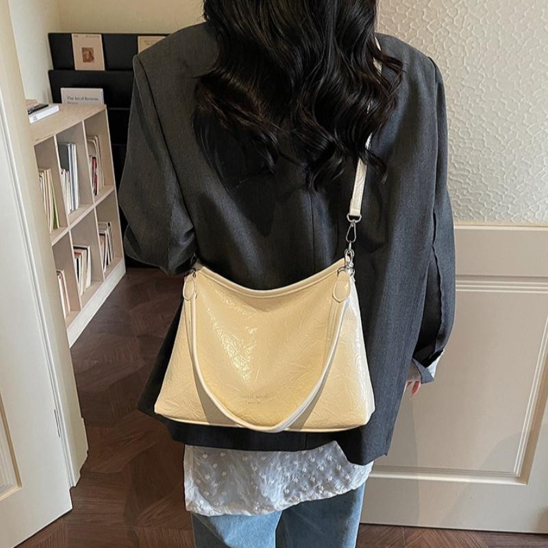 Spring New Korean Style Fashi Crossbody Bags Women Large Capacity Casual Shoulder Bags Simple and Versatile Commuting Bag