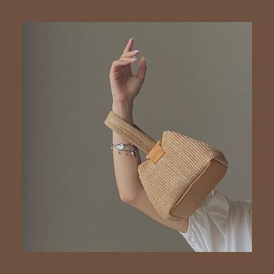 Borsa a Spalla in Paglia Intrecciata con Catena - Stile di Nicchia 2025, Carina per Ragazze - Accessorio Estivo Trendy