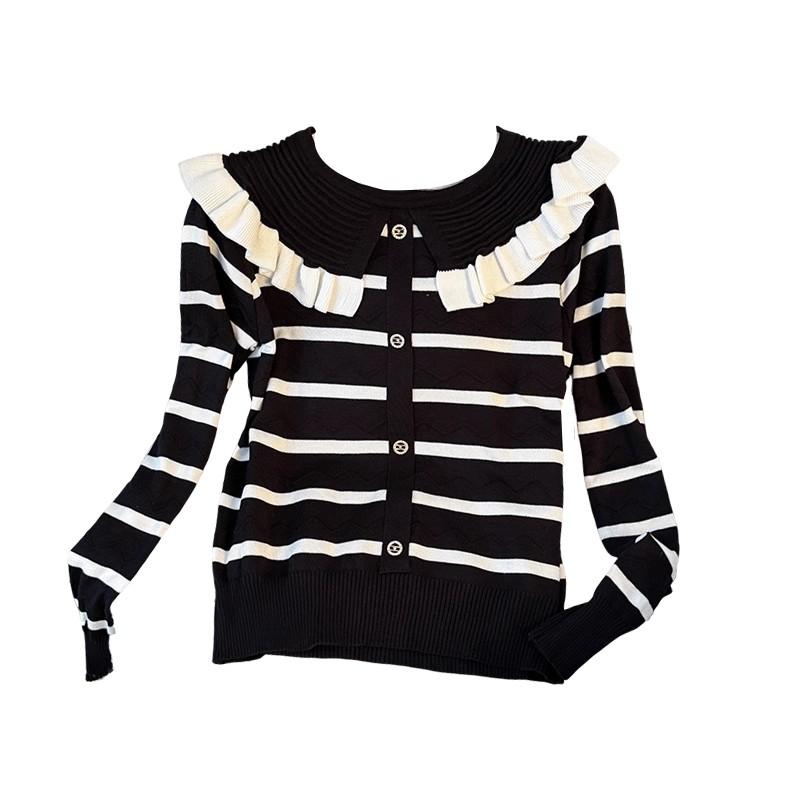 Sweet and Contrasting Color Striped Doll Neck Long-sleeved Knitted Sweater for Women's Autumn, Stylish, Loose and Youthful Pullover Top
