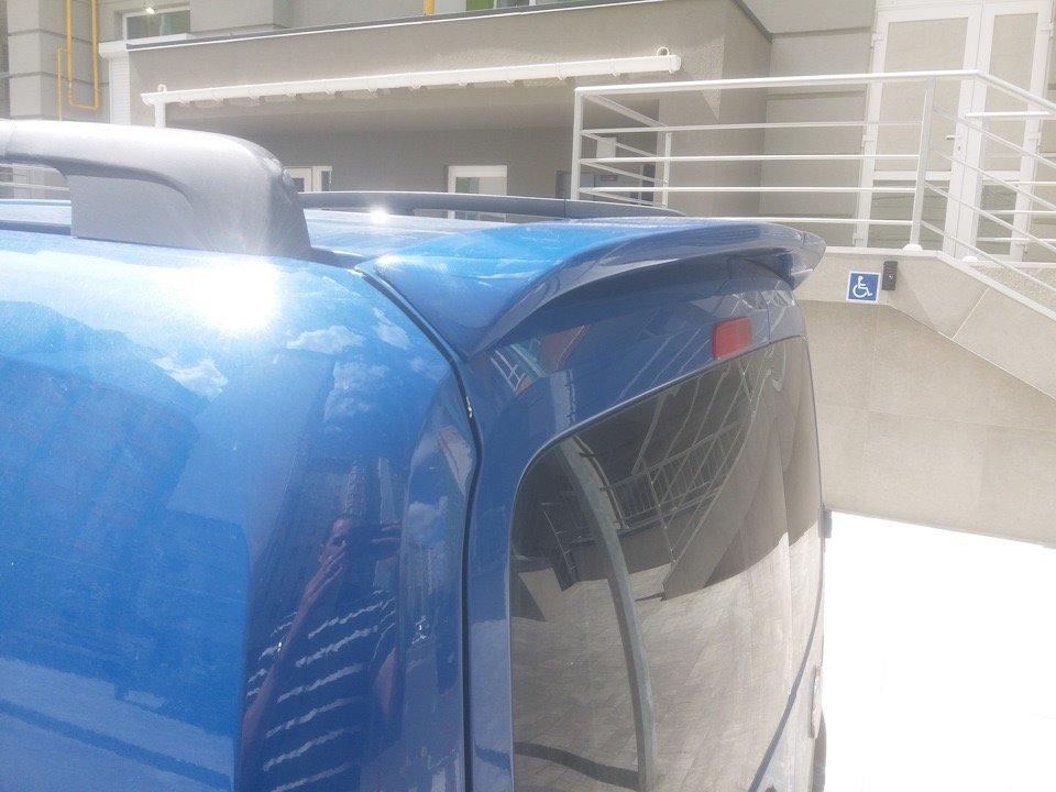 Спойлер распашенка (под покраску) для Peugeot Bipper