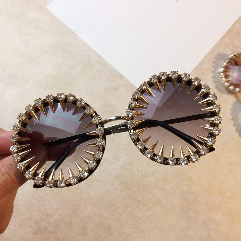 Retro Round Punk Style Sunglasses Women  Metal Diamond Sun Glasses Gold Bullet Crystal Exaggeration Eyewear Glasses UV400