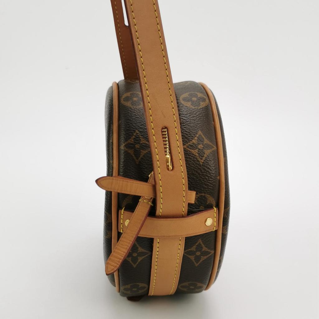 [Pre-Owned] Boite Chapeau Souple PM Classic Monogram Canvas Leather Shoulder Bag Small - Very Good #1Y8YP5T
