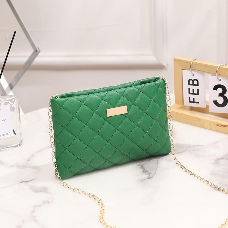 Women's bag, new embroidered iron sheet shoulder small square bag, rhombus casual messenger mobile phone bag, one piece.