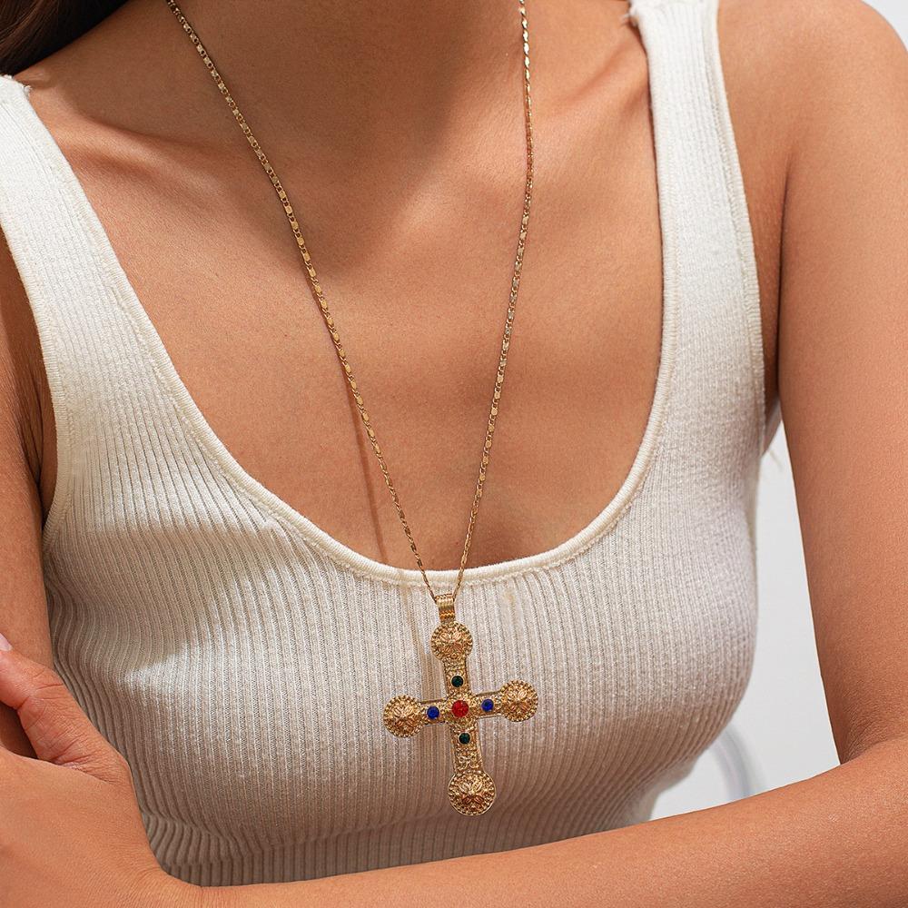 Elegant Goth Cross Pendant Necklace Aesthetic Long Chain Exaggerate Earrings Luxury Vintage Retro Clavicle Chain Women