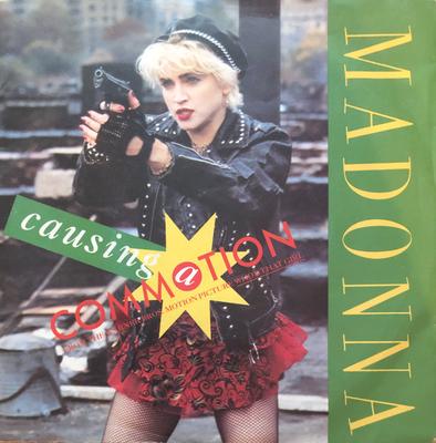 7inch Record MADONNA - Causing A Commotion W8224 Sire 1987 UK Soundtracks & Musicals Used
