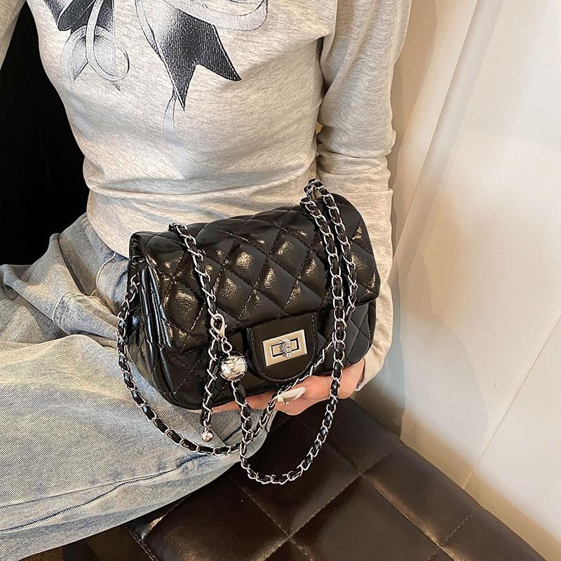 Fashion Rhombus Chain Bag Women's Spring and Summer New Simple Shoulder Bag High-end Casual Messenger Bag