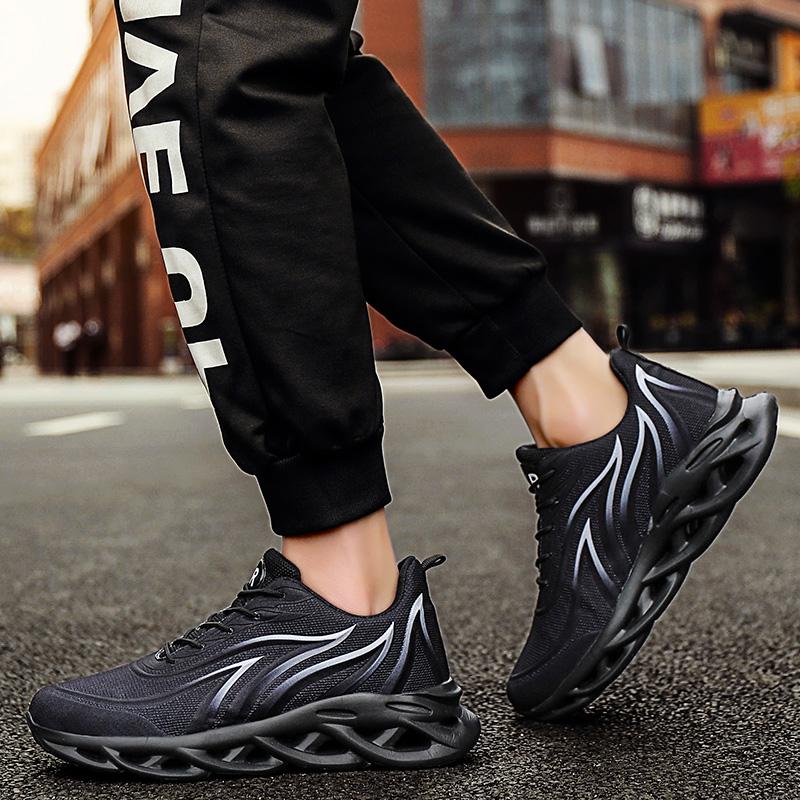 Men's Flame Printed Sneakers Flying Weave Sports Shoes Comfortable Running Shoes Outdoor Men Athletic Shoes
