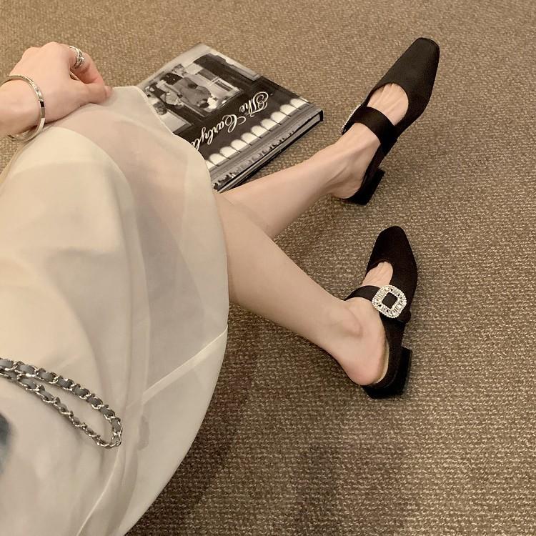 ~ Manor Lady~ Sparkling Diamond Buckle Small Square Head Width Word with Low Heel Temperament Half Drag