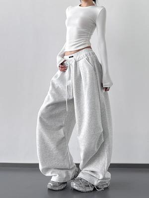 Pantaloni sport populari de damă pentru toamna 2025, cu picior larg și talie dublă