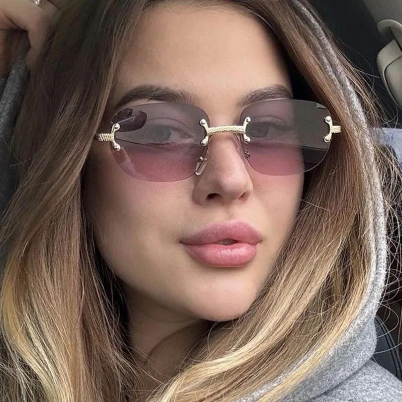 Vintage Rivet Metal Material Rimless Sunglasses Women For Men Square Sun Eyeglasses Punk Luxurious Brand Style Designer Popular Gradient Glasses