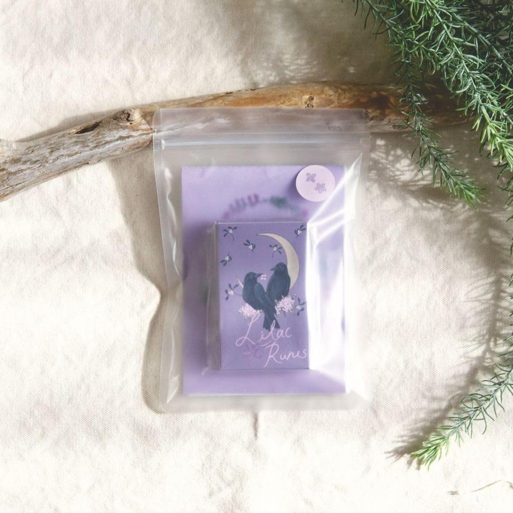 Lilac Rune Card Set with Guidebook for Beginners AMENOMAME 25 Cards with Japanese Guidebook [Authentic]
