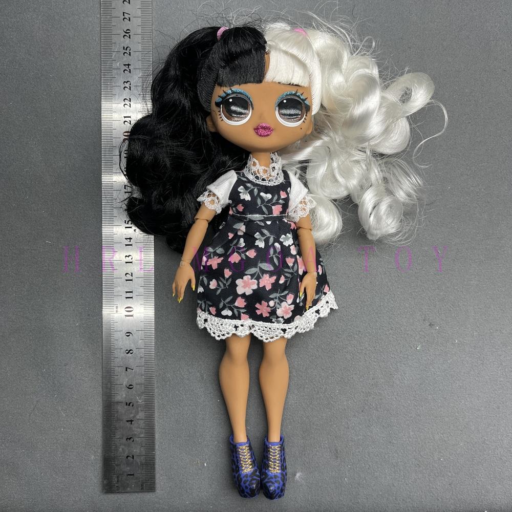 Originale OMG Puppe 24cm Große Schwester Fashionista mit Kleidung und Schuhen - Perfektes Weihnachtsgeschenk für Mädchen