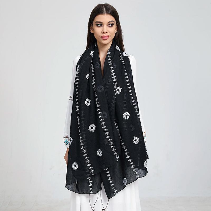 New Pashmina Embroidery Shawl Lady Wrap Warm Winter Scarves Autumn Design Print Female Foulard Beach Stoles Luxury Scarf