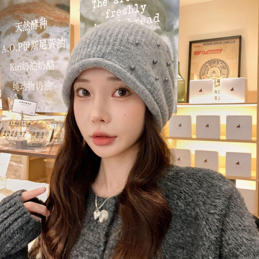 High-end Heavy Industry Handmade Pearl Fashion Knitted Hat Women's Autumn and Winter New Versatile Wool Hat Warm Ear Protection Hat Tide