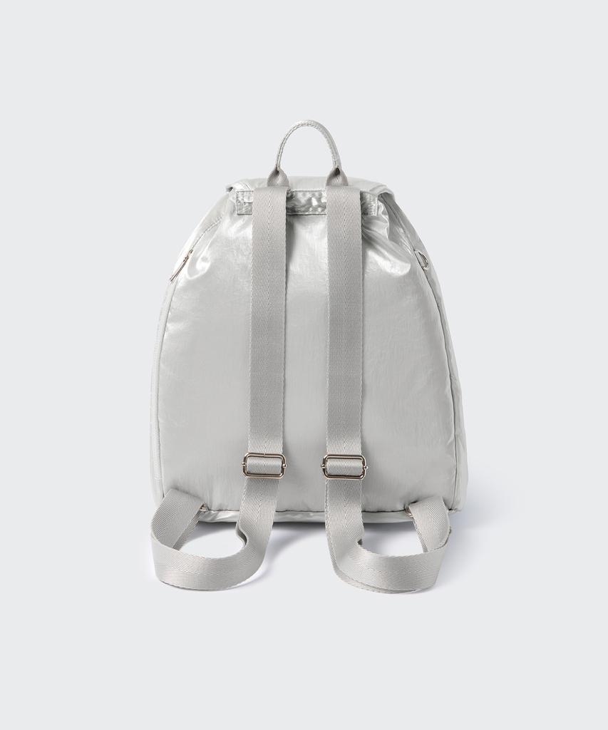 Musinsa Standard Woman Shiny Flap Mini Backpack [Silver]