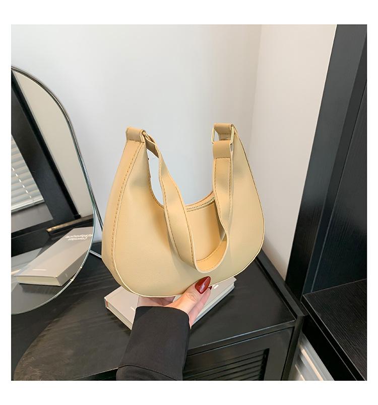 

Суцільна кольорова текстура проста модна сумка через плече 2024 весна нова універсальна сумка під пахвами Сумка для пельменів Корейська версія для жінок хакі