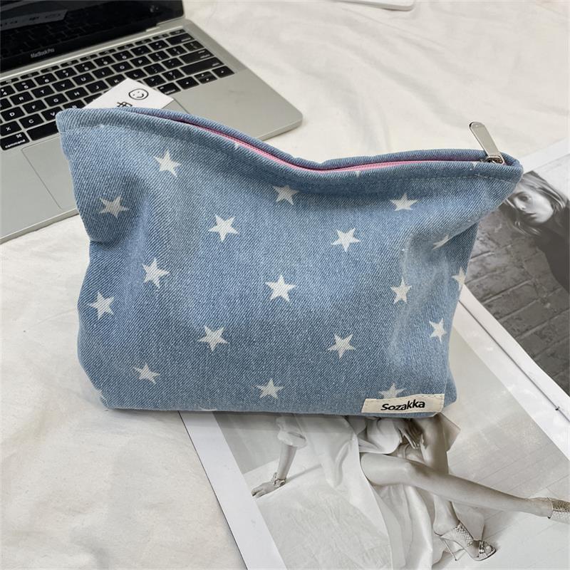 

Cute Sweet Denim Star Cosmetic Bag Large Capacity Portable Travel Storage Bag Women Zipper Clutch Girl Lipstick Makeup Bag Gifts