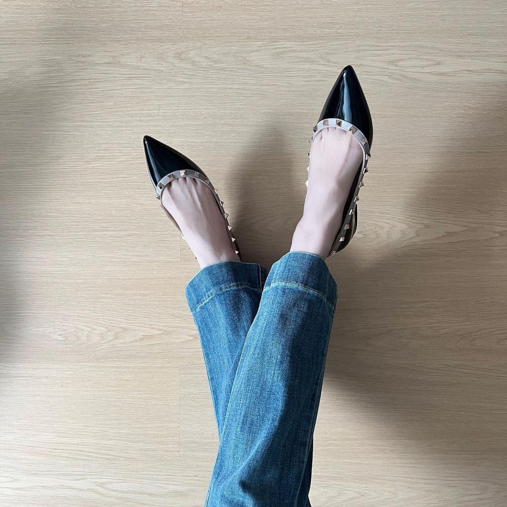 Sheepskin version~ inner height increase 5cm rivet shallow mouth pointed leather French temperament single shoes women's versatile commuter flats