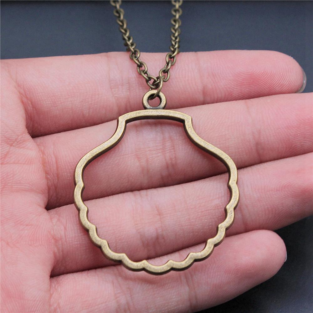Openwork Resin Photo Frame Geometric Keys Pendant Antique Bronze Silver Metal Friend Collar Necklace