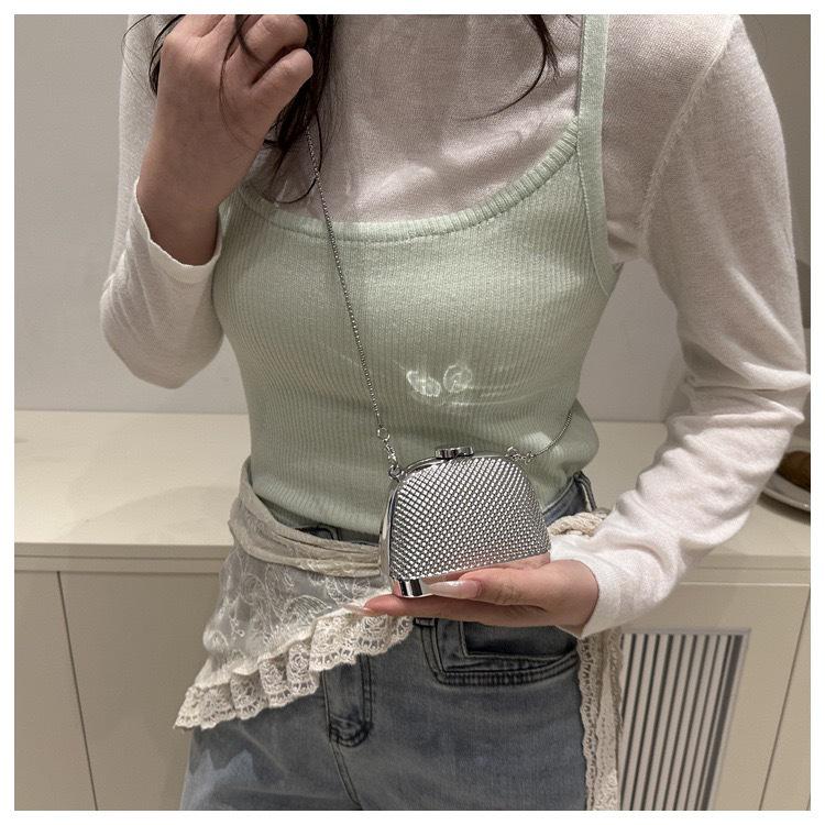 2025 Women's European & American Fashion Shiny Chain Crossbody Shoulder Bag