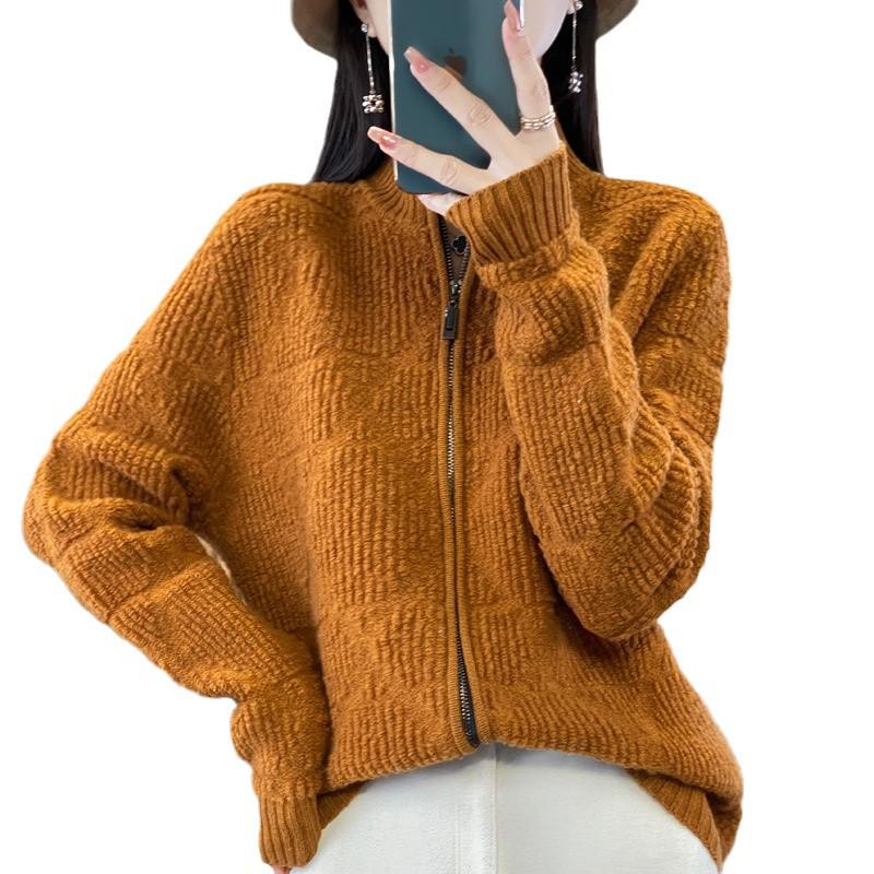 2024 Autumn/Winter Women's Thickened Pure Wool Embroidered Cardigan with Stand Collar and Zipper Closure