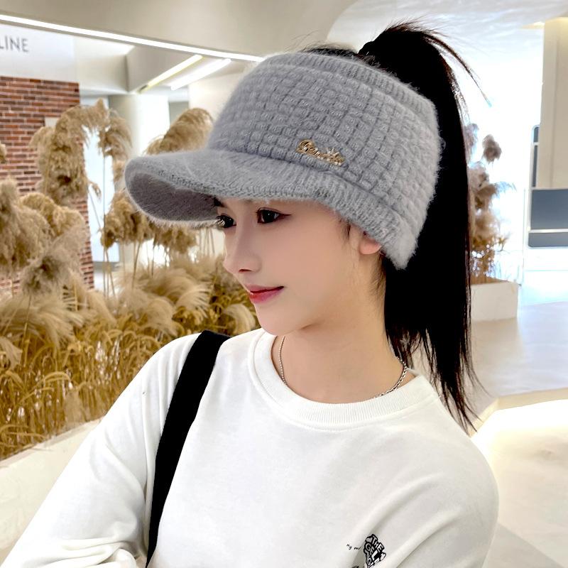 

Korean Version of Autumn and Winter Hat for Women Sports and Casual Knitted Wool Hat Solid Color Versatile Winter Warm Student Baseball Cap average size