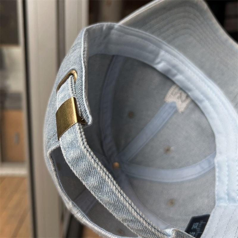 New Denim Baseball Cap for Men and Women, Versatile for All Seasons, Letter-printed Sunshade Cap with Wide Brim, Vintage Casual Hat