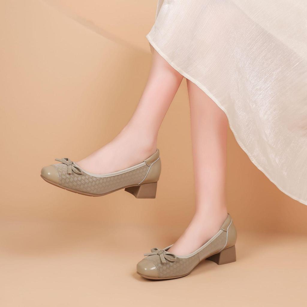 Damskie buty formalne na wiosnę 2024 r. - skóra naturalna, gruby obcas, płytkie wycięcie, pierwsza warstwa skóry bydlęcej, profesjonalny design.