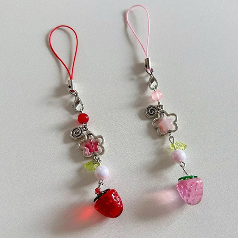 Lightweight Sweet Cute Strawberry Keychain Cellphone Charm Lanyard Lovely Fruits Bag Chain for Girls Aesthetic Jewelry Props