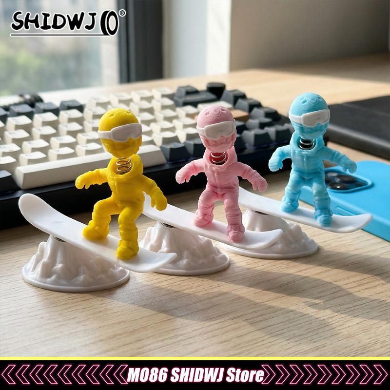 Fun Drift Skiing Man Statue Creative Car Center Console Decoration Office Desktop Statue Decor Ornaments Car Interior