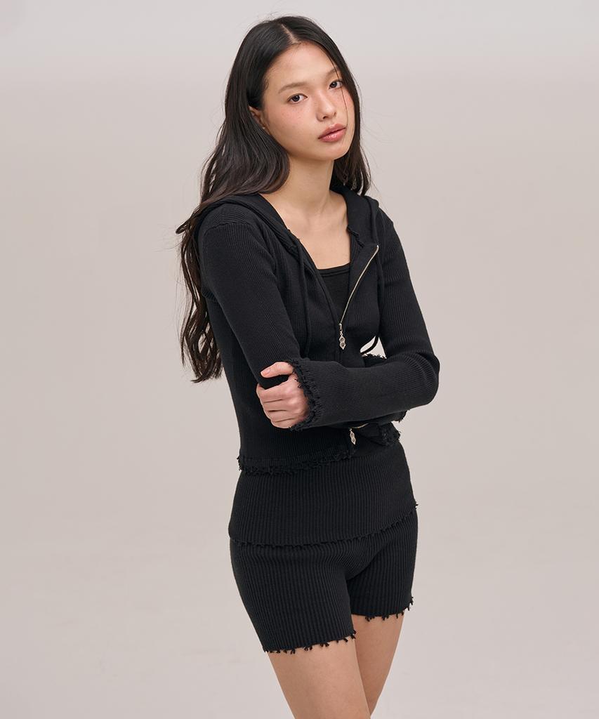 Jolliangbol Wholegarment Folded Ribbed Knit Shorts (Black)