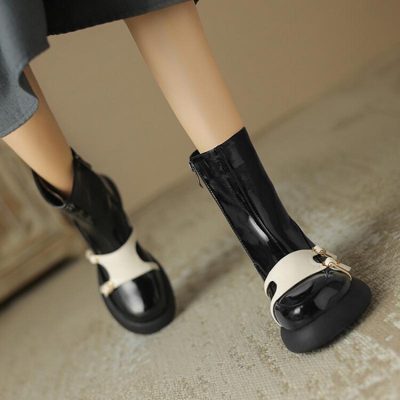 Autumn and Winter Women's Platform Fashion Boots Side Zipper Large Size Round Head Women's Boots New Rubber Sole Patent Leather Medium Boots Women