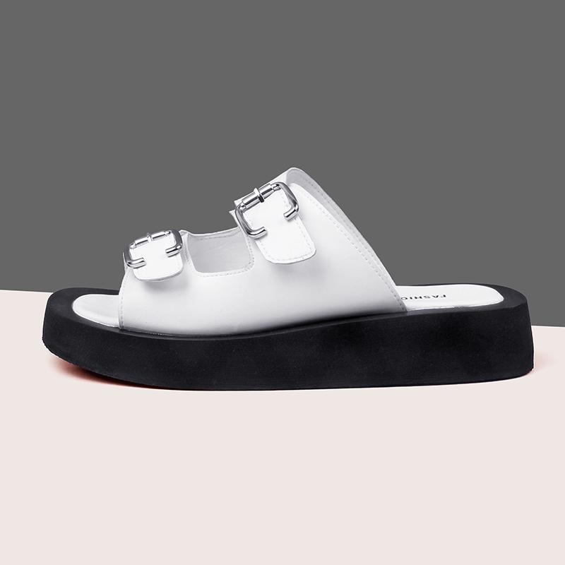 Fashion 2025 Women Slippers Summer Genuine Leather Slides Women Fashion Square button Flat Sandals Ladies Outdoor Casual Flip Flops