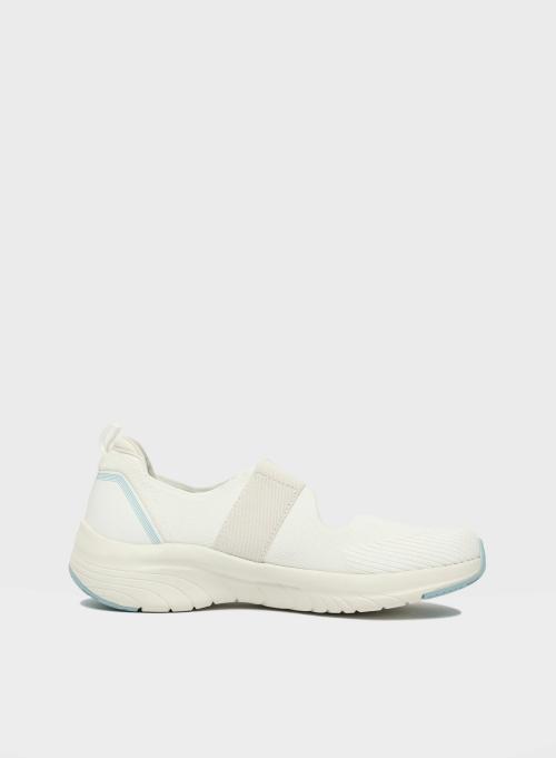 [Cloud Zero] Merry Run 1 (0096115) CZFFS1MJ301IV [Shipped from Korea] 100% Authentic