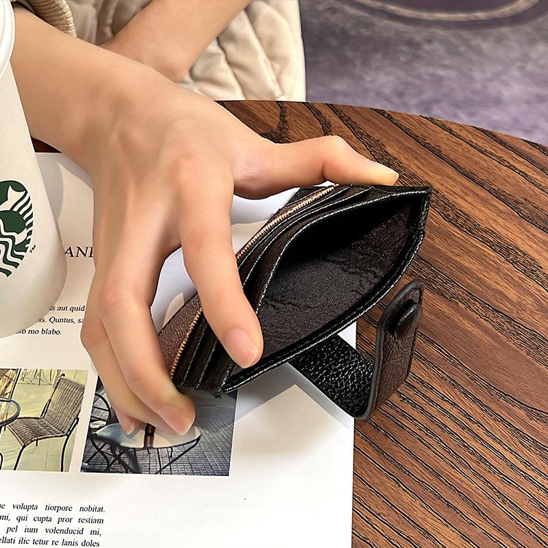 Women's Slim & Stylish Card Holder - Anti-Magnetic, High-End Design, 2025 Edition