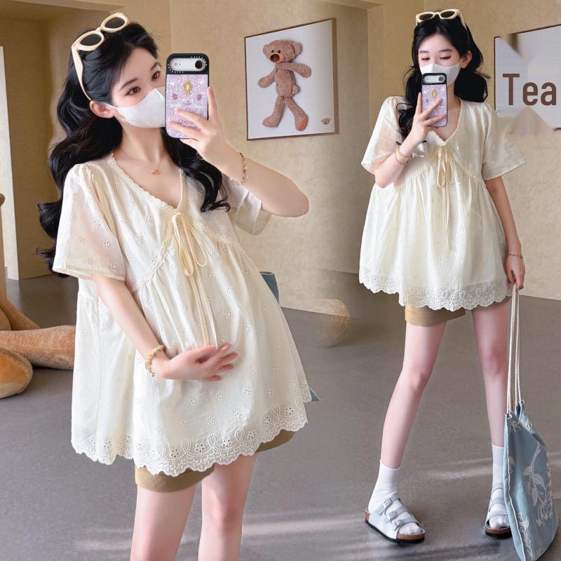 2026 Summer Korean V-neck Lace Embroidery Doll Shirt & Tummy Support Shorts Set Medium