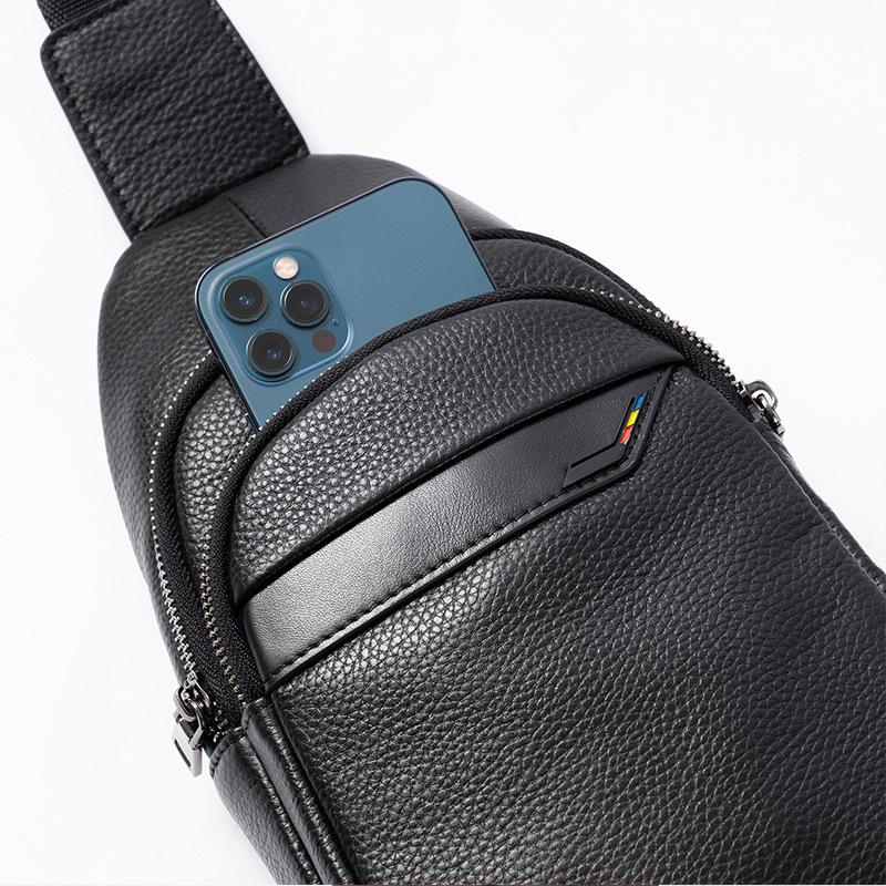 First Layer Cowhide Chest Bag Genuine Leather Simple Business Casual Shoulder Bag Multi-functional Waterproof Wear-resistant Crossbody Bag