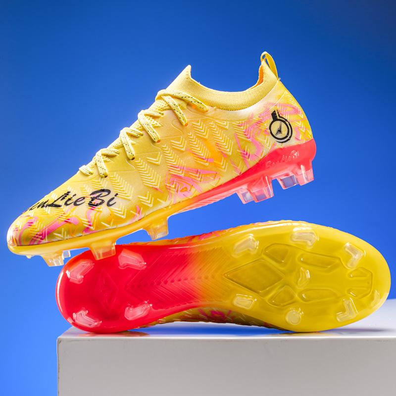 New Large Size Football Shoes Men's Low Top Game Long Nails Student Training Youth Broken Nails Grass Sports Shoes