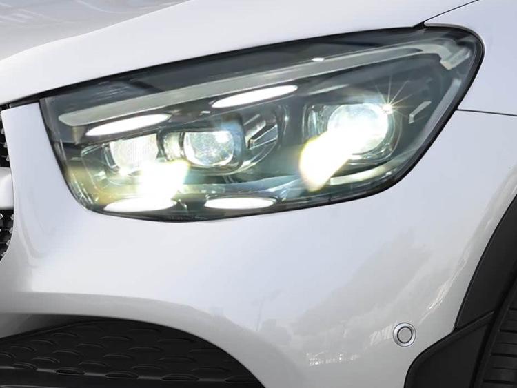 16-22 Mercedes-Benz GLC X253 Headlight Assembly: Upgraded LED Projector with Daytime Running Lights