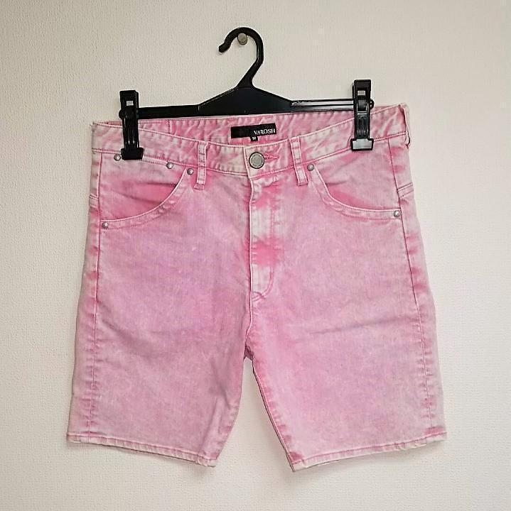 

[USED] Y2K, Achieve, Host, Kpop and Valosh/Bleached Short Denim
