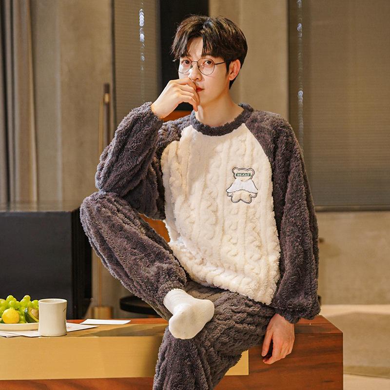Men's Winter Thickened Coral Fleece Pajamas: Cute Cartoon Warm Homewear Set for Teenagers and Students